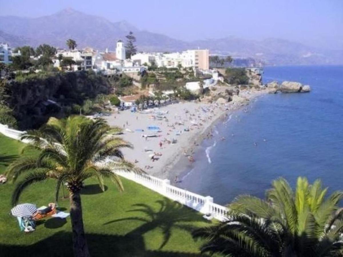 Las Palmeras 3, Nerja Buitenkant foto